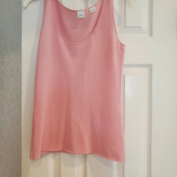 Cashmere Pink tank real clothes - Picture 2 of 4